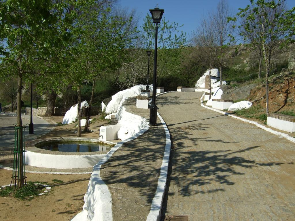 La Nueva Andalusi Villa กาซาญา เดลา เซียร์รา ภายนอก รูปภาพ